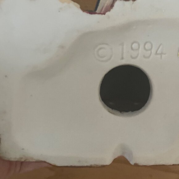 Grandeur Noel Snow Flake Village Hotel and Jeweler Christmas Hand Painted 1994 - Picture 7 of 14